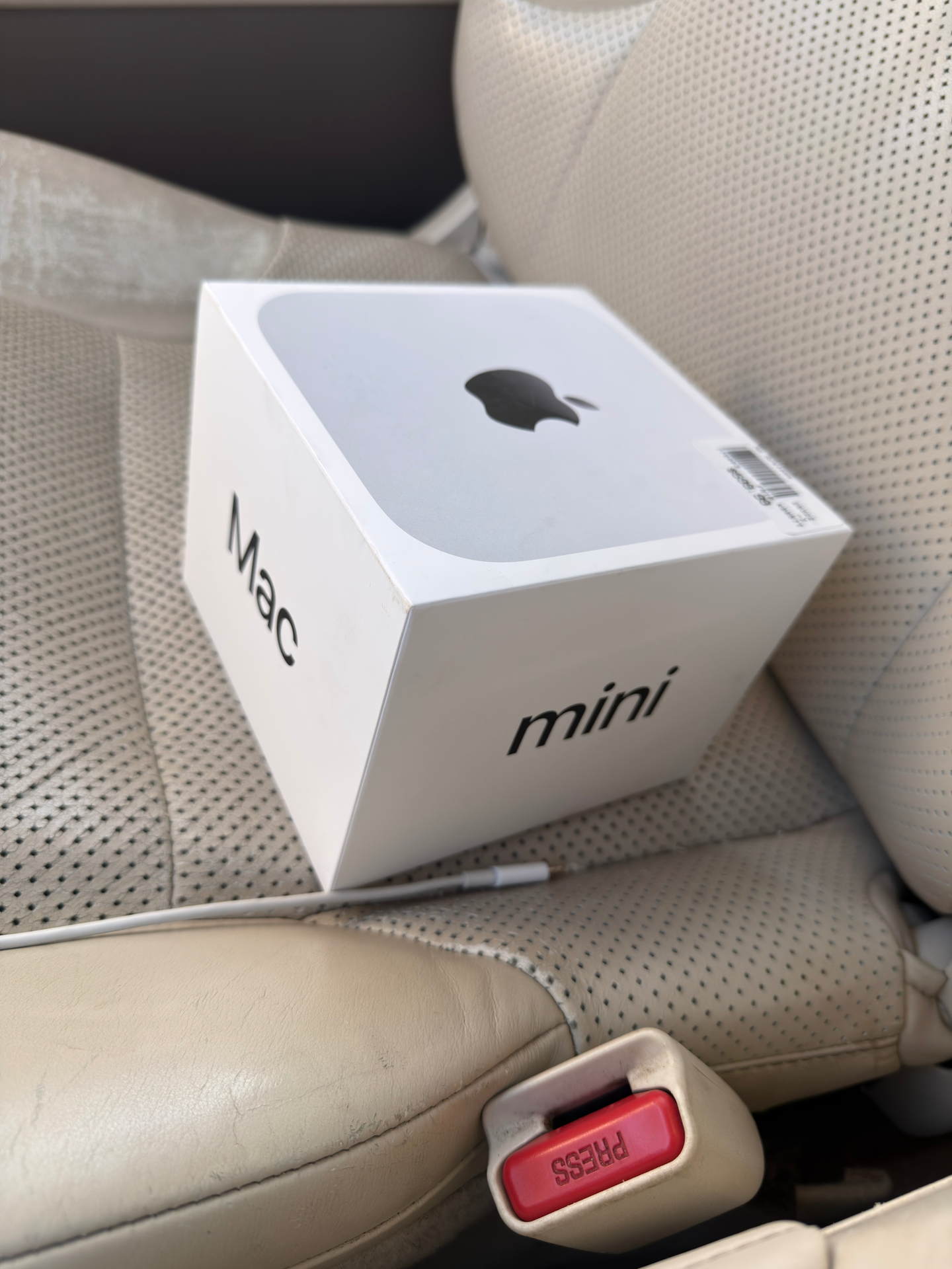 Post photo by Thy Sok